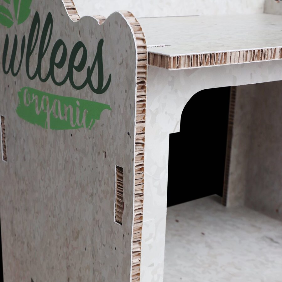CorrugatedboardStandeePicforSales02